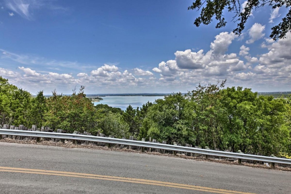 Canyon Lake Home w/Yard- .5 Mi To Boat Launch Image 8